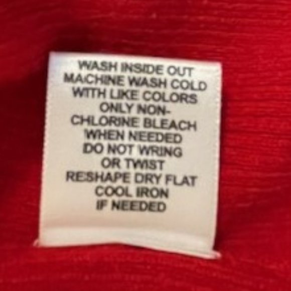 Red Cardigan Sweater with Puff Shoulders and a Bow in the Back - Picture 6 of 6